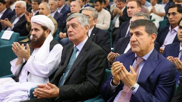 Russian Publication Urges Broader Afghan Policy Amid Border Tensions and Project Delays