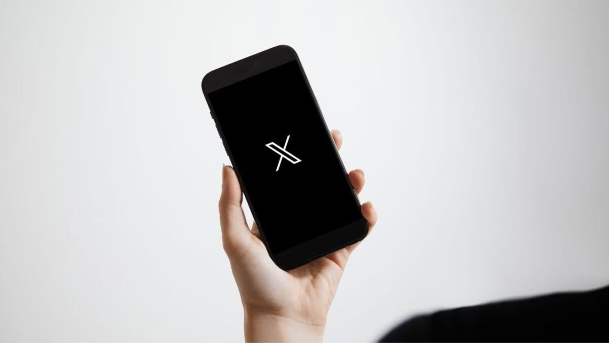 X Blocks Account Creation for Children Under 13