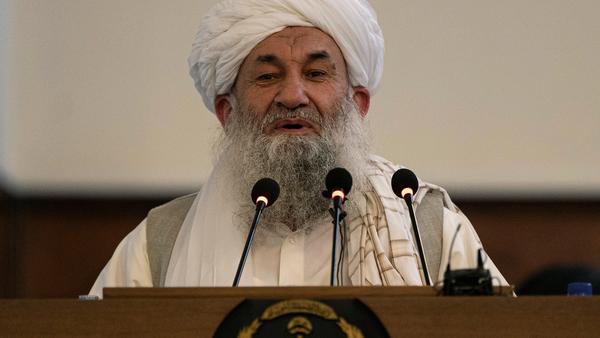 Prime Minister of the Islamic Emirate of Afghanistan Holds Telephone Conversation with Malaysian Prime Minister