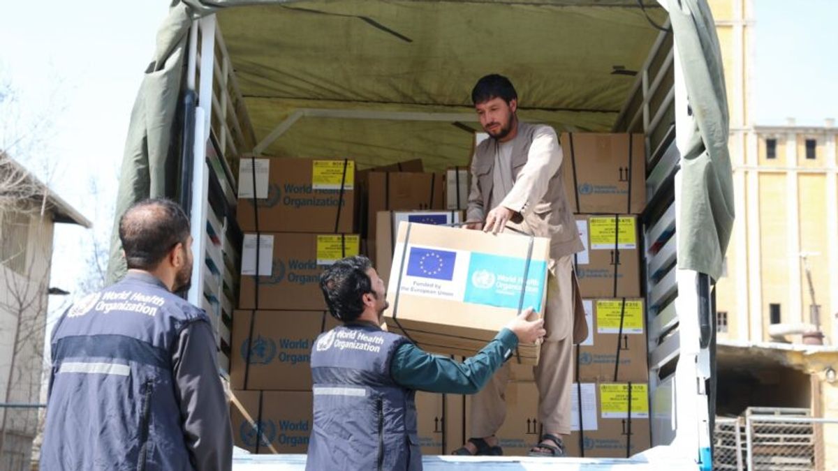 WHO Delivers 25 Tons of Cancer Medicines to Hospitals in Afghanistan