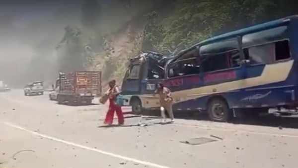 Roadside Bomb Kills 14 on Colombian Highway Ahead of Presidential Election