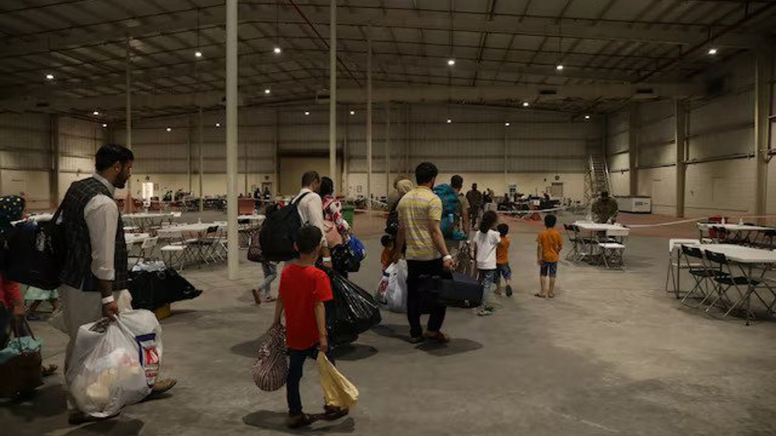 US Senator Criticizes Reported Plan to Relocate Afghan Refugees to Congo