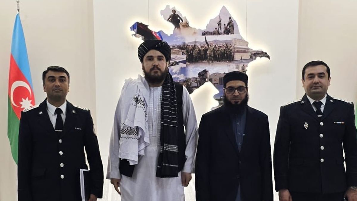 Head of Afghan Embassy in Azerbaijan Meets Azerbaijani Migration Official on Legal Status of Afghan Residents