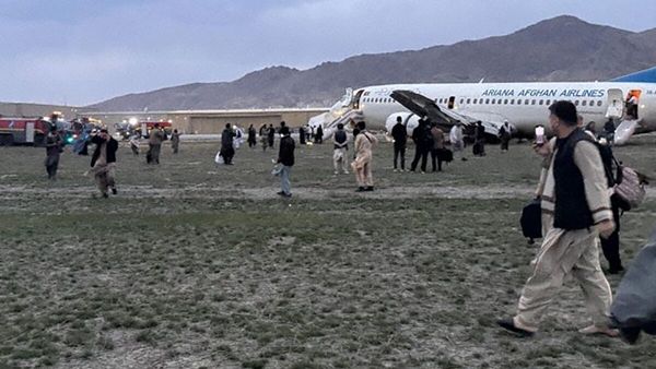 Ariana Airlines Boeing 737 Veers Off Runway at Kabul Airport, No Injuries Reported