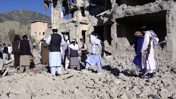Pakistan and Afghanistan Lodge Mutual Protests Over Airstrikes and Karachi Attack