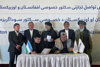 Afghan and Uzbek Traders Sign 38 Agreements Worth $520 Million in Kabul