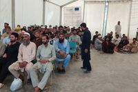 Nearly 500 Afghan Migrants Freed from Pakistani Prisons and Returned Home