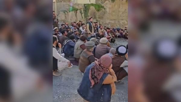 Hundreds of Families Displaced Following Clashes Between Taliban Members Over Gold Mines in Badakhshan