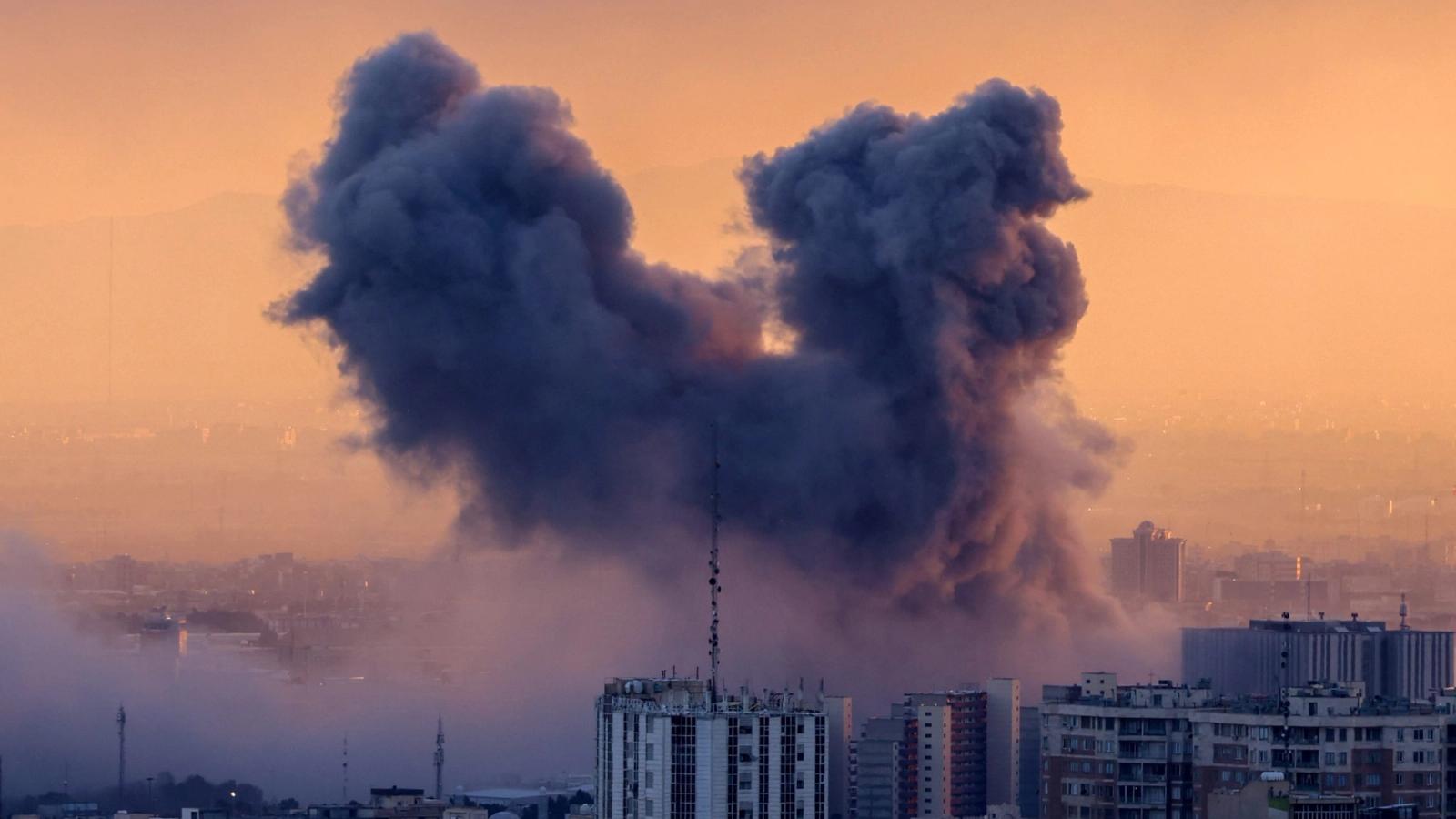 WHO Regional Director Reports 3,300 Killed, 4.3 Million Displaced in Early Weeks of US-Israel War on Iran