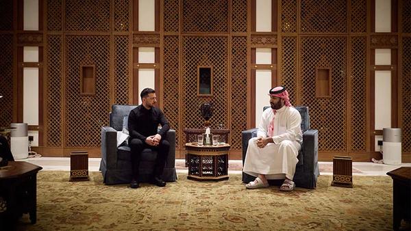 Ukraine Signs Defense Agreement with Saudi Arabia on Drone Technology, Zelensky Says