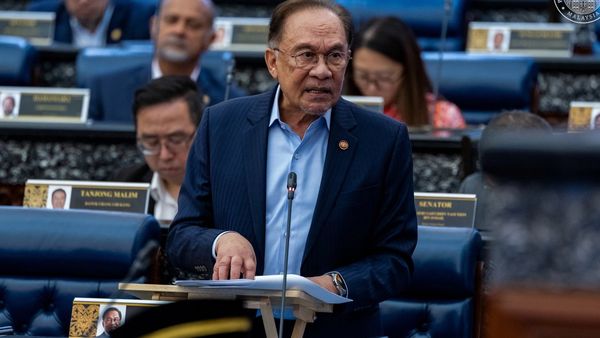 Malaysian Prime Minister Says Country Examining Recognition of Taliban Administration