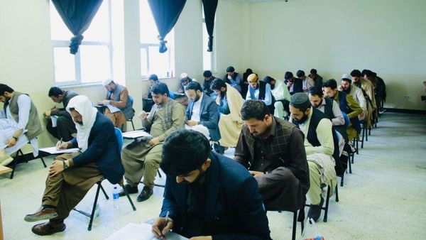 Ministry of Public Health Holds Second Round of 1404 Exit Exam for 7,000 Medical Graduates in Kabul