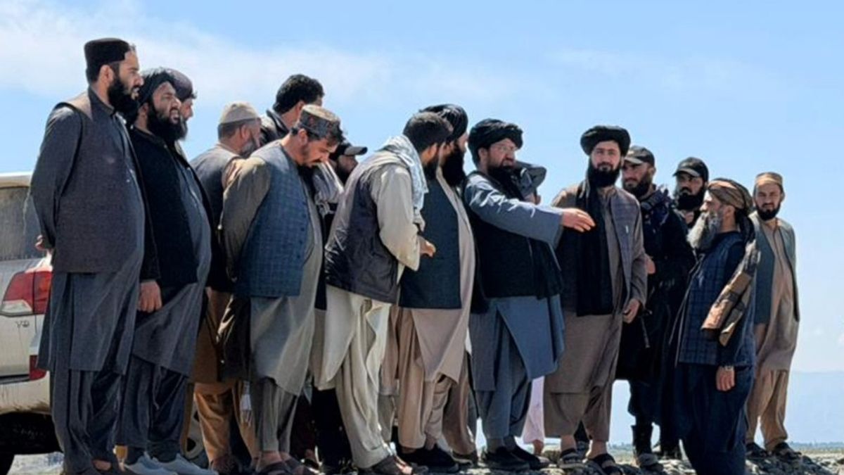 Water and Energy Minister Inspects Infrastructure Projects in Takhar Province