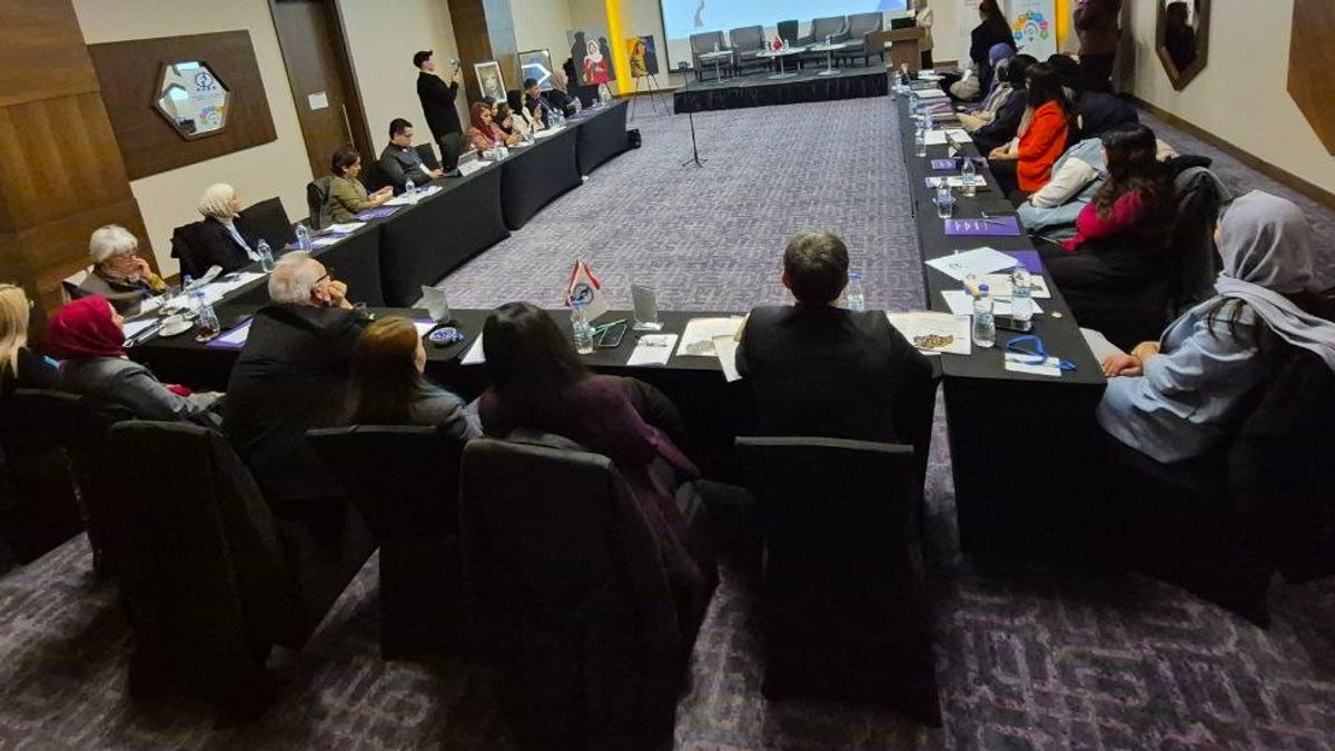 NGO Documents Over 400 Women's Rights Violations Under Taliban Rule