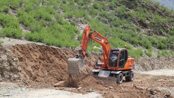 Construction Begins on 29-Kilometer Road Linking Kunar and Nuristan Provinces