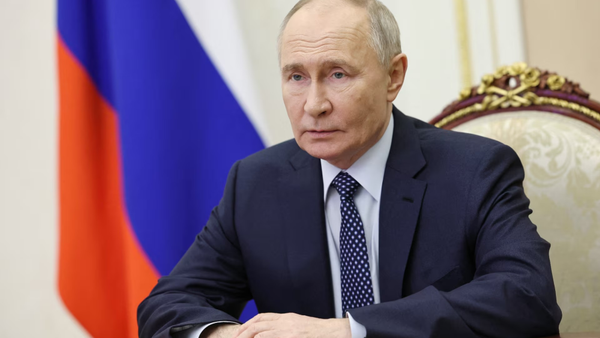Putin Orders One-Day Easter Ceasefire in Ukraine War