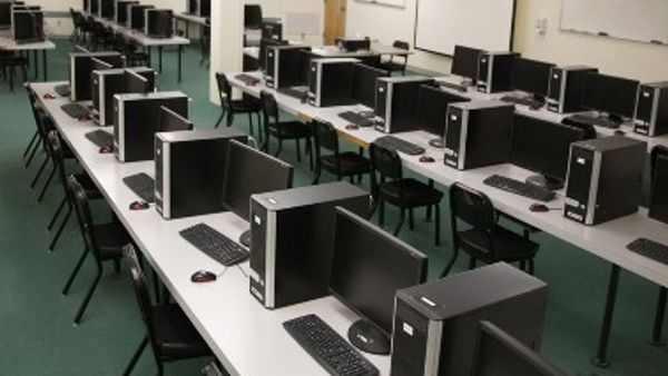 Foreign Company Proposes Investment to Digitalize Afghan Administrative Systems