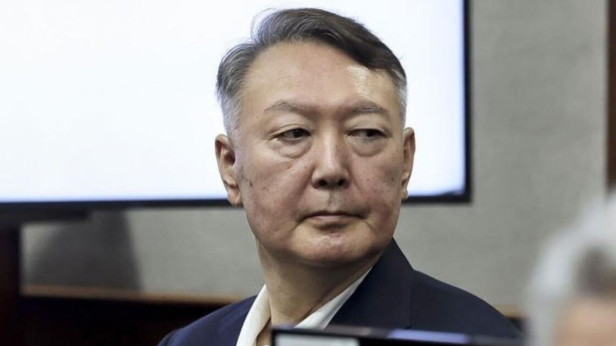 South Korean Court Sentences Former President Yoon Suk Yeol to Life Imprisonment for Martial Law Declaration
