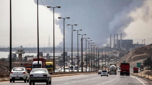 Sounds of Explosions Reported in Iran's Bandar Abbas