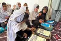 World Food Programme Distributes Enriched Biscuits to 172,000 Students in Afghanistan