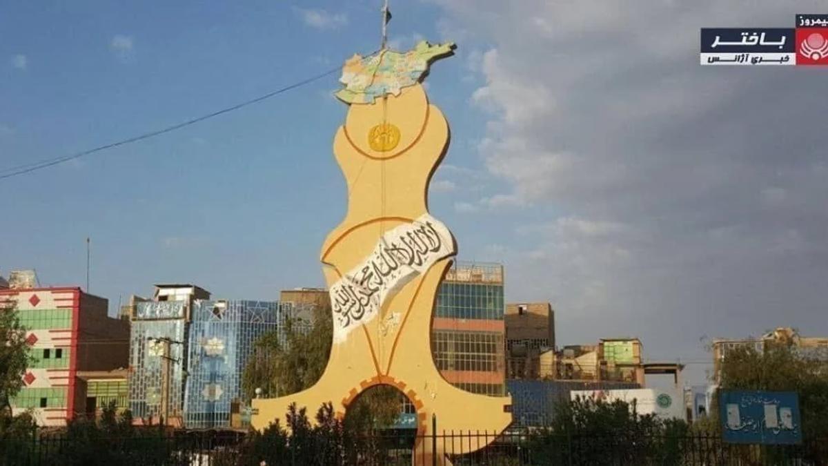 Transit of Exports and Imports Through Silk Bridge Proceeds Normally