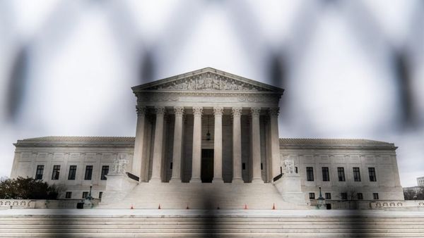US Court to Review Deportation Case of Afghan Woman Accused of Ties to ISIS