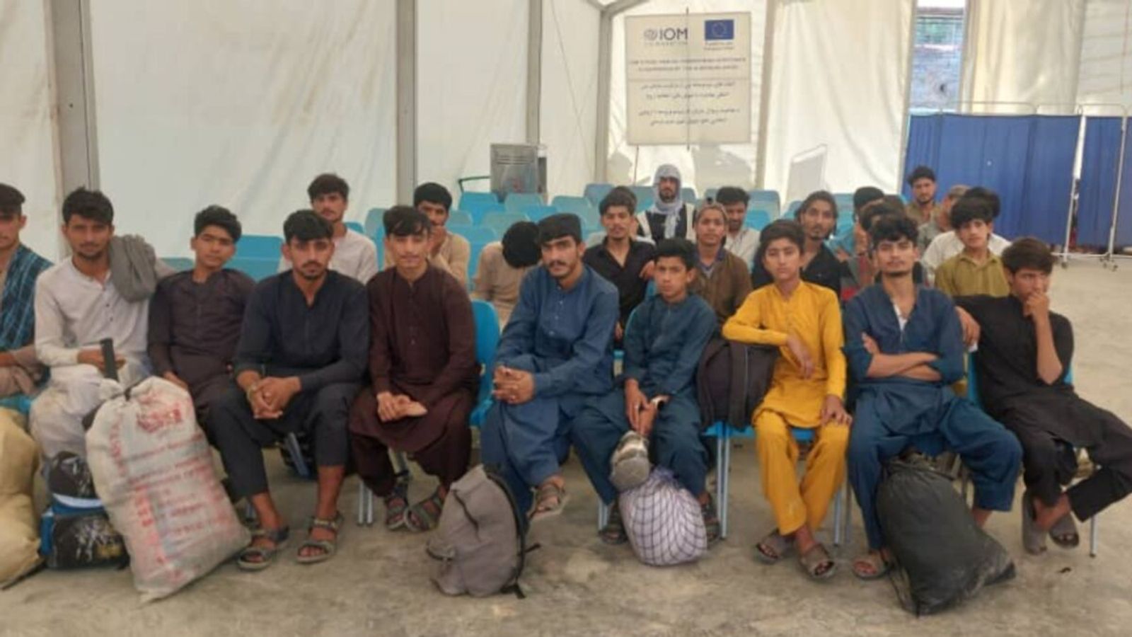 167 Afghan Prisoners Transferred from Iran to Afghanistan