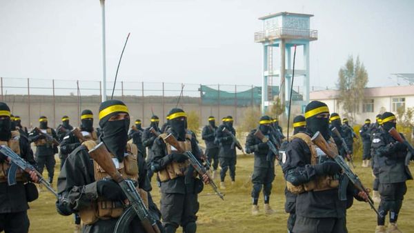 340 Police Personnel Graduate from Training Center in Kandahar