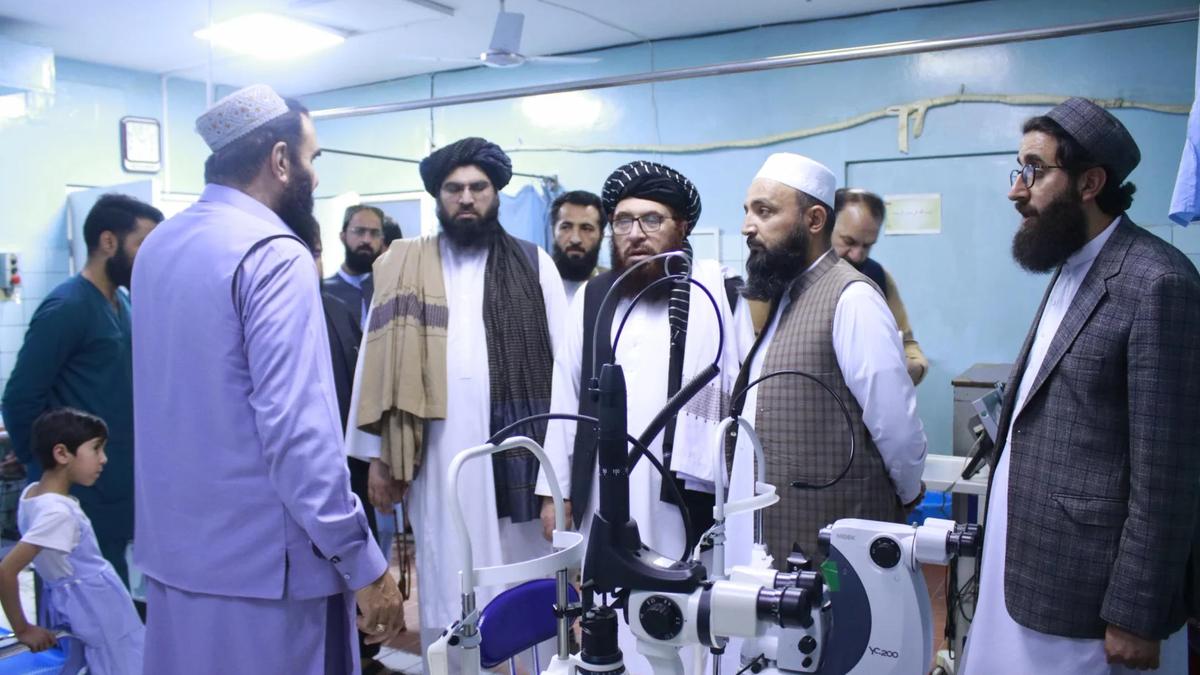 Deputy Health Minister Visits Three Medical Centers in Kabul