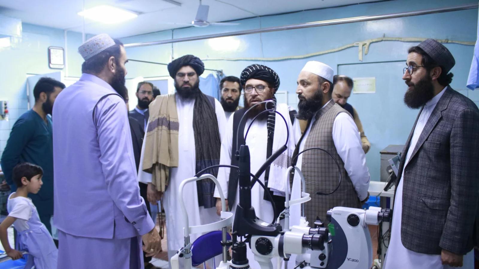 Deputy Health Minister Visits Three Medical Centers in Kabul