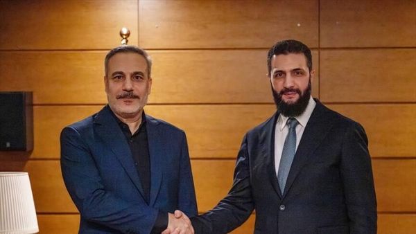 Turkish Foreign Minister Meets Syrian President Ahead of Antalya Diplomacy Forum