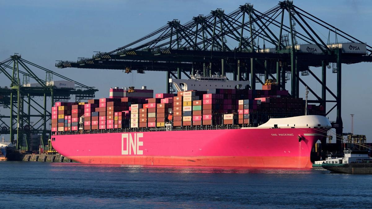 India's January Trade Deficit Reaches $34.68 Billion