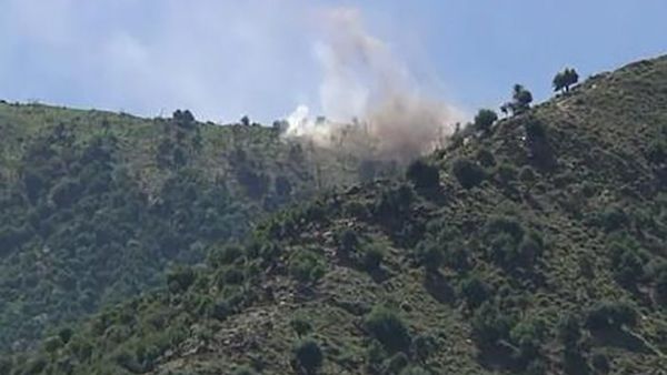 Pakistan Launches Rocket Strikes in Afghanistan’s Kunar Province, Locals Report
