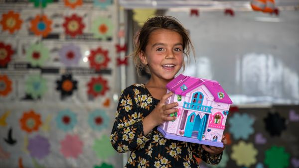 UNICEF Creates Temporary Educational Spaces for 60,000 Displaced Children in Afghanistan