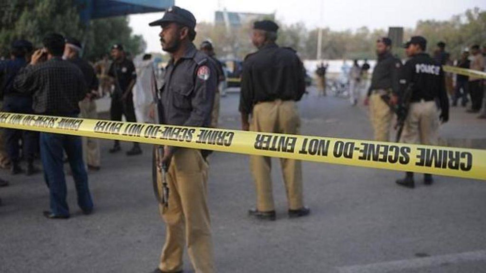 UN mission reports 4 civilians killed in Pakistani airstrikes in Kabul; 7 Pakistani security personnel die in Khyber Pakhtunkhwa bomb attack