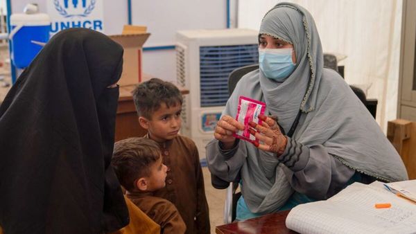 Study Highlights Midwife Shortage and Educational Barriers Threatening Maternal Health in Afghanistan