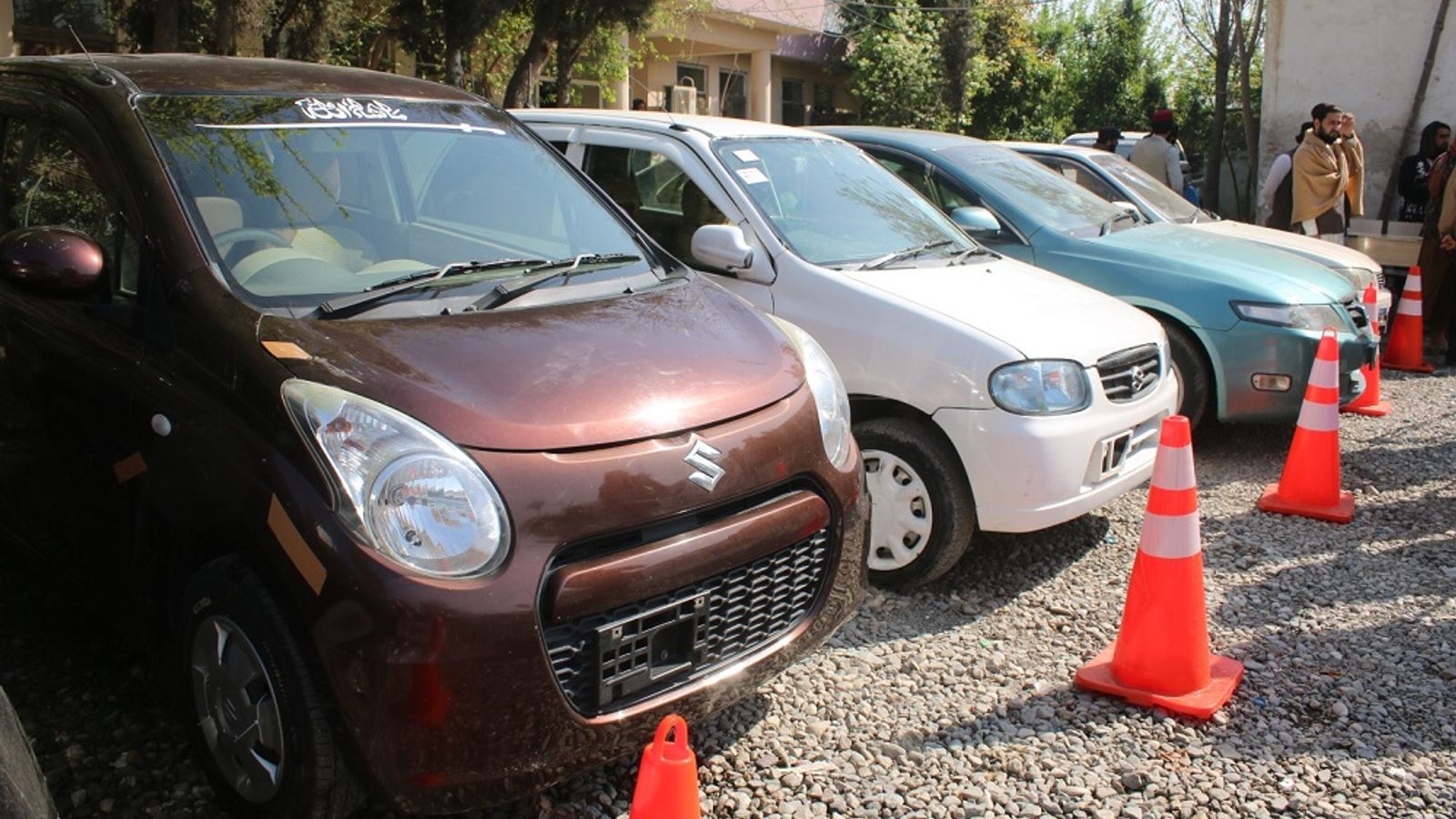 Afghan Interior Ministry to Stop Issuing License Plates for Left-Hand Drive Vehicles
