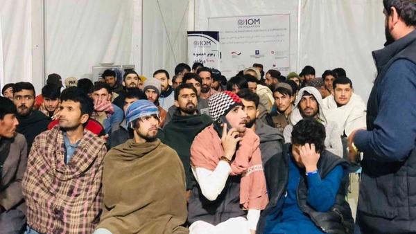 84 Afghan Refugees Released from Pakistani Prisons