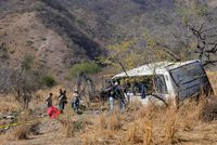 11 Killed, 31 Injured in Tourist Bus Crash in Western Mexico