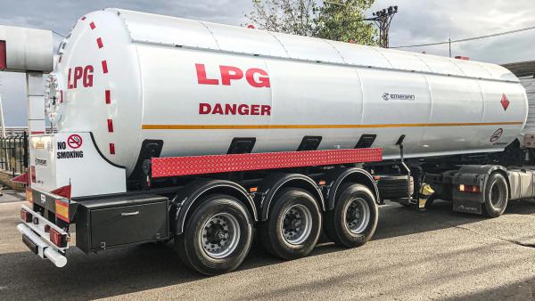 Iran Begins Exporting LPG to Afghanistan from Khorramshahr Port