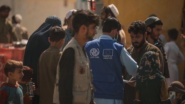 Pakistan Detains Over 19,000 Afghan Migrants in Past Three Months