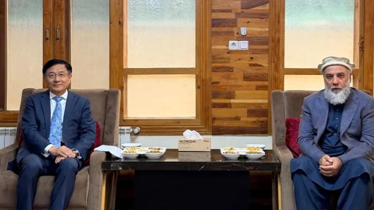 Afghanistan's Industry Minister Meets Chinese Special Envoy on Trade and Investment
