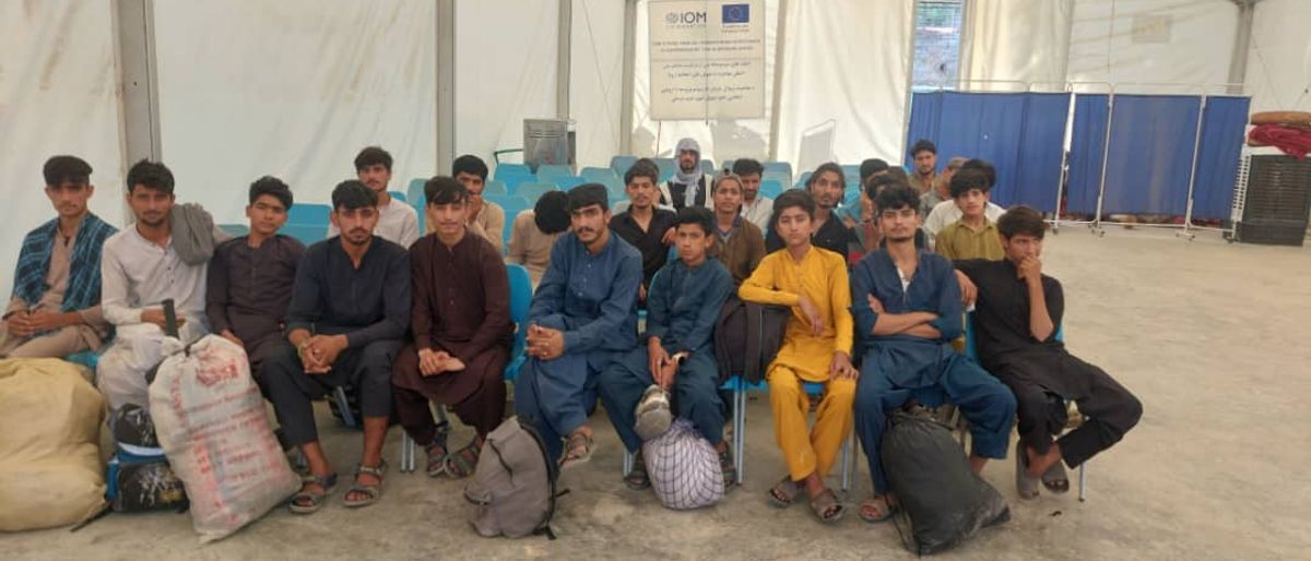 2,795 Afghan Refugees Forcibly Returned to Afghanistan in One Day