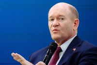 US Senator Calls for Independent Investigation into Death of Afghan in ICE Detention