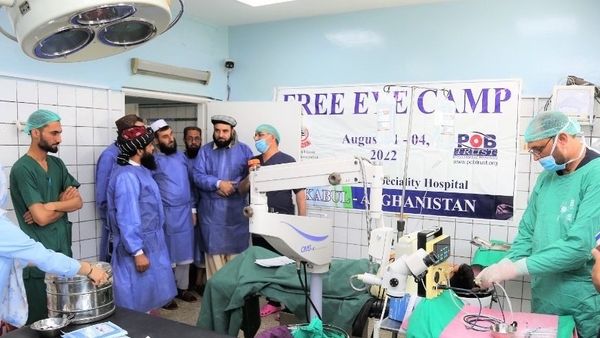 Taliban Instructs Teaching Hospitals to Segregate Male and Female Staff in Operating Rooms