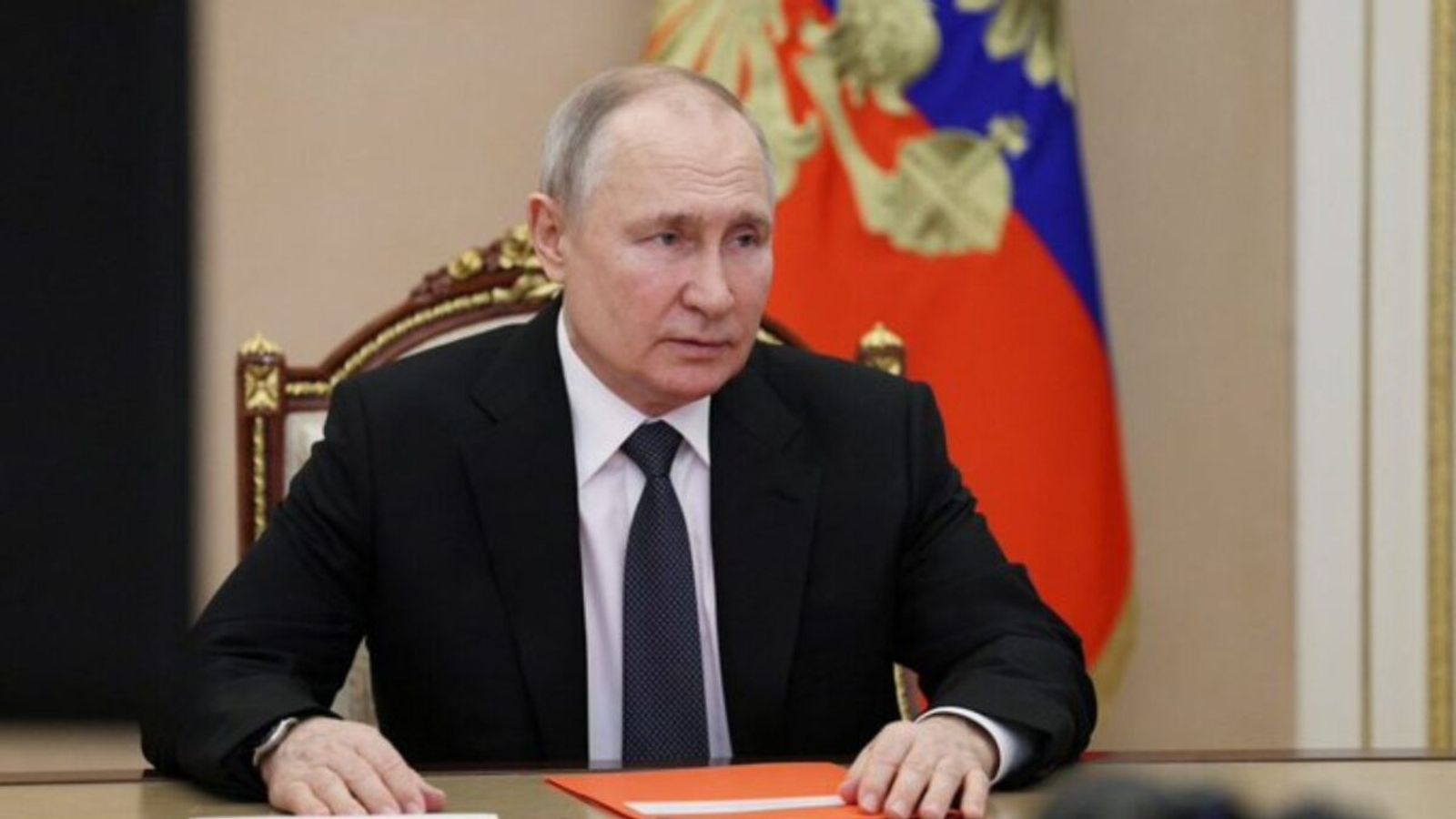 Putin: Soviet Forces Carried Out Mission in Afghanistan with Honor