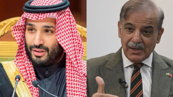 Pakistani PM Sharif Discusses Reducing Middle East Tensions with Saudi Crown Prince