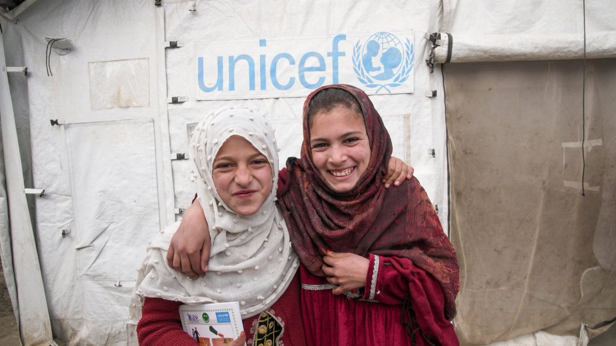 UNICEF: Nearly Half of Afghanistan's Population Needs Humanitarian Assistance