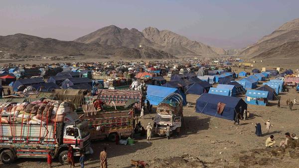 708 Families Return to Afghanistan Yesterday as Refugee Influx Accelerates