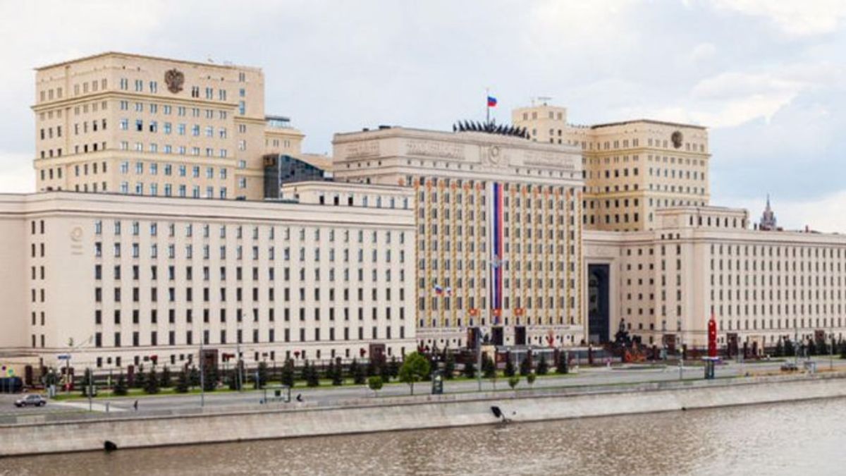 Russia Urges U.S., Israel to Avoid Escalation in Strait of Hormuz